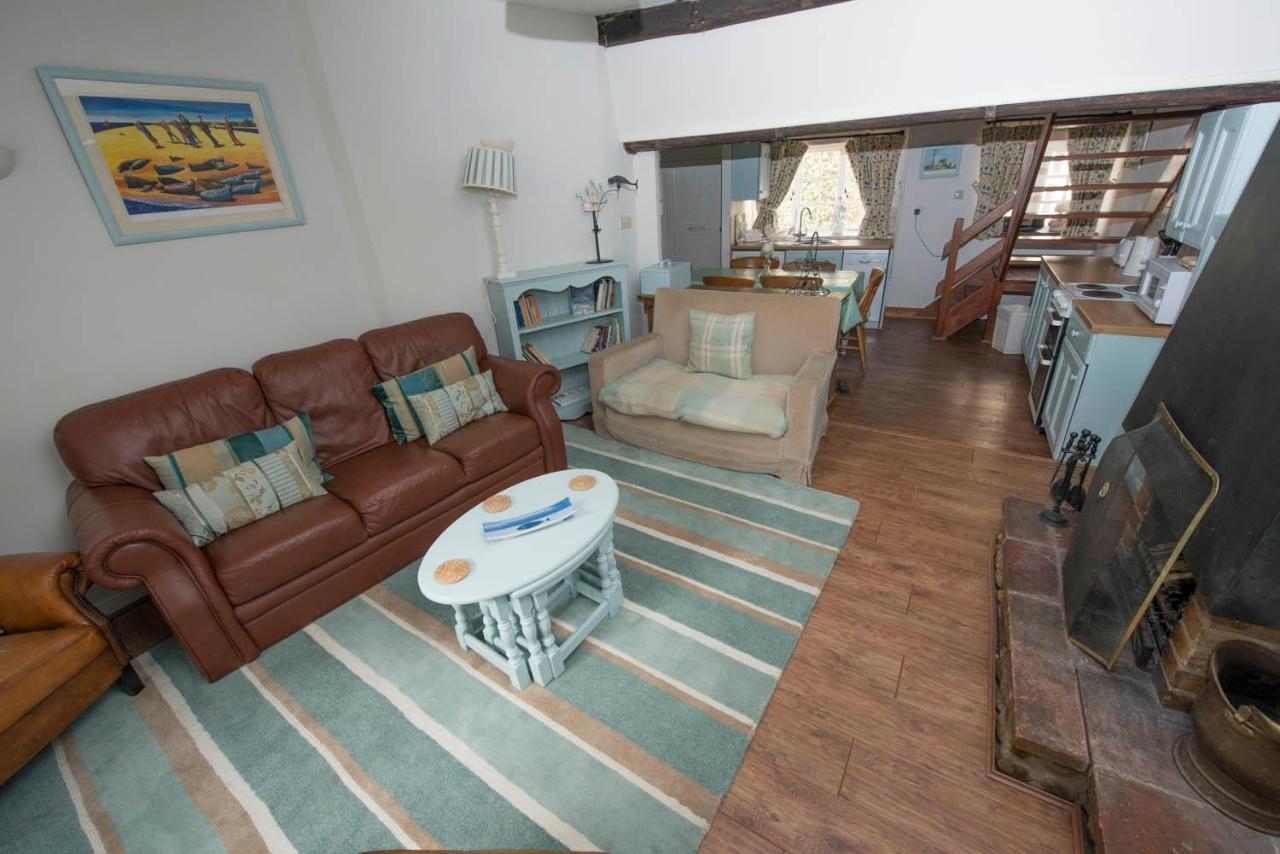 Buttercup Cottage Holt  Ngoại thất bức ảnh